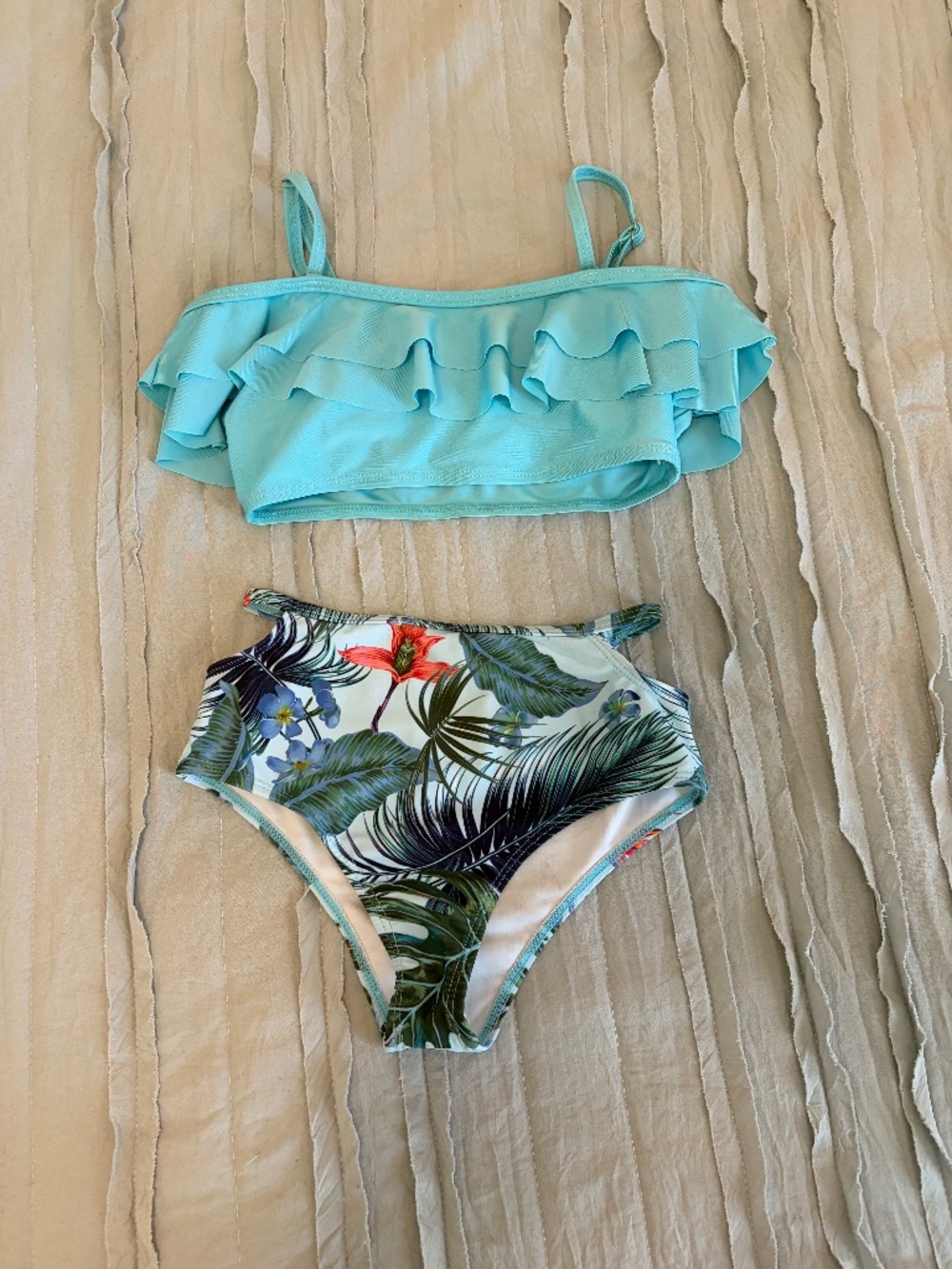 Youth Flutter Swimsuit | Size 6-7 Girl
